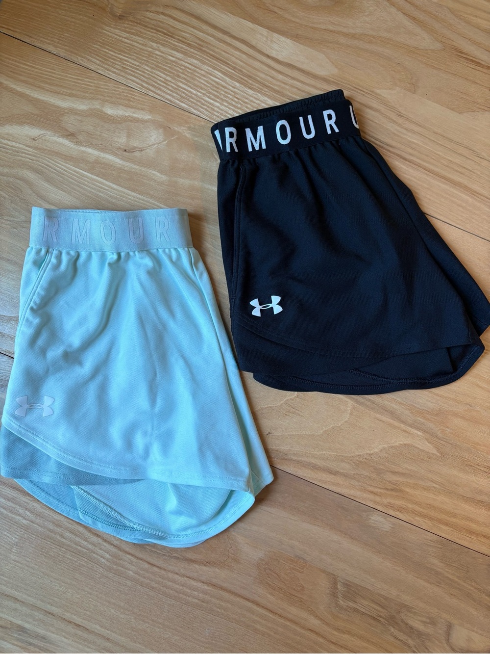Under Armour Play Up Shorts Bundle 2 Pair Black & Mint Women’s XS
